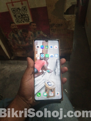 Lg velvet